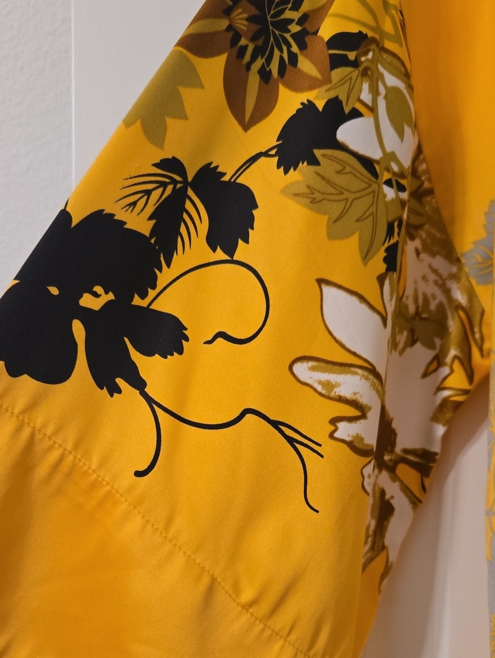 Soft Surroundings Bright Golden Floral Satin Tunic - Picture 10 of 14